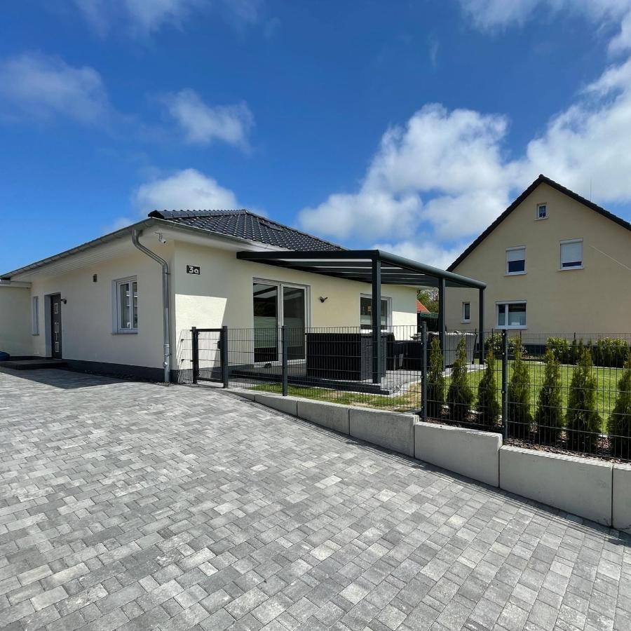 Ferienhaus Meerzeit Bastorf Buitenkant foto
